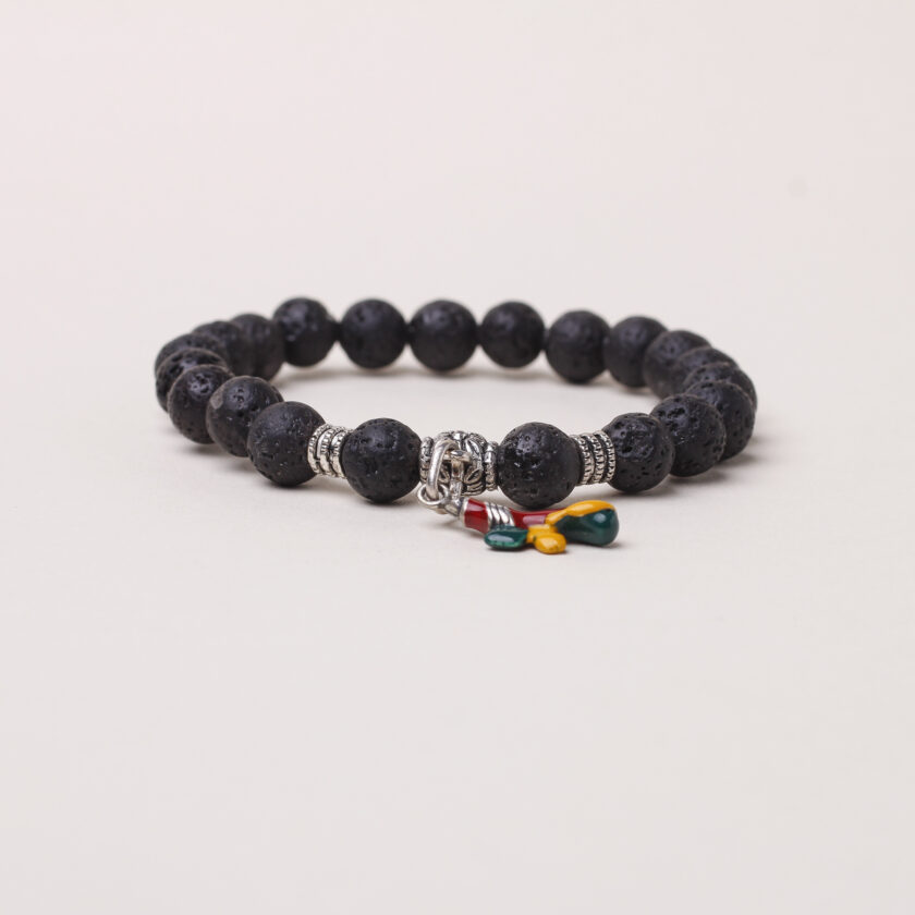 Bracciale in pietra lavica con asso di Bastoni in Argento