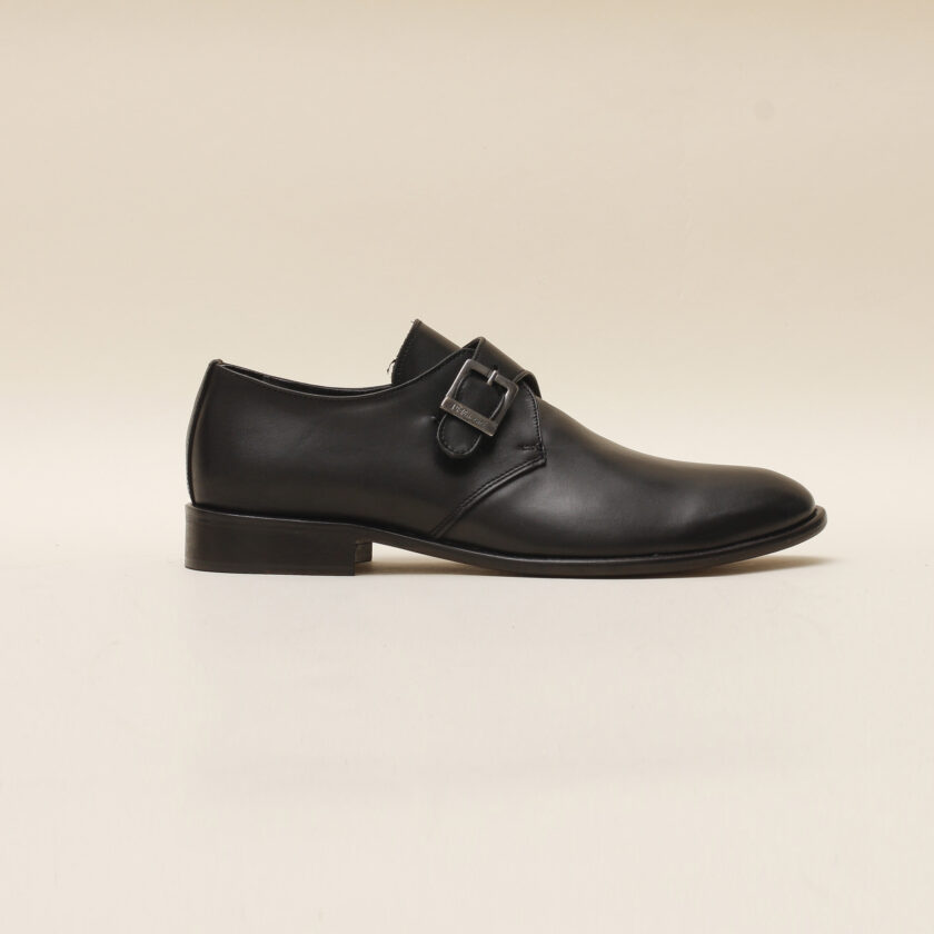 Scarpa nera fibbia - immagine 2
