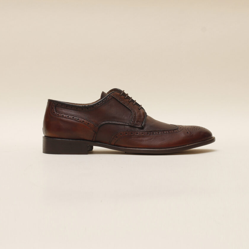 Derby marrone con fiore - immagine 2