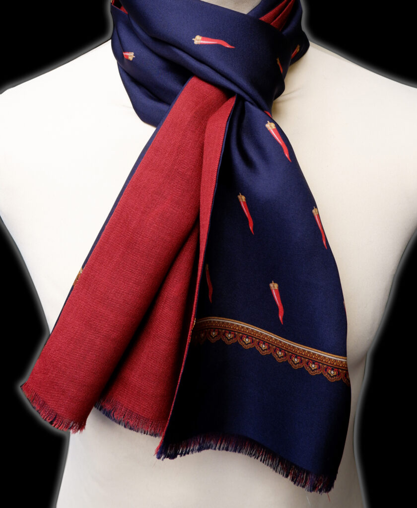 Sciarpa seta blu lana bordeaux Argenio Napoli Curnicielli portafortuna